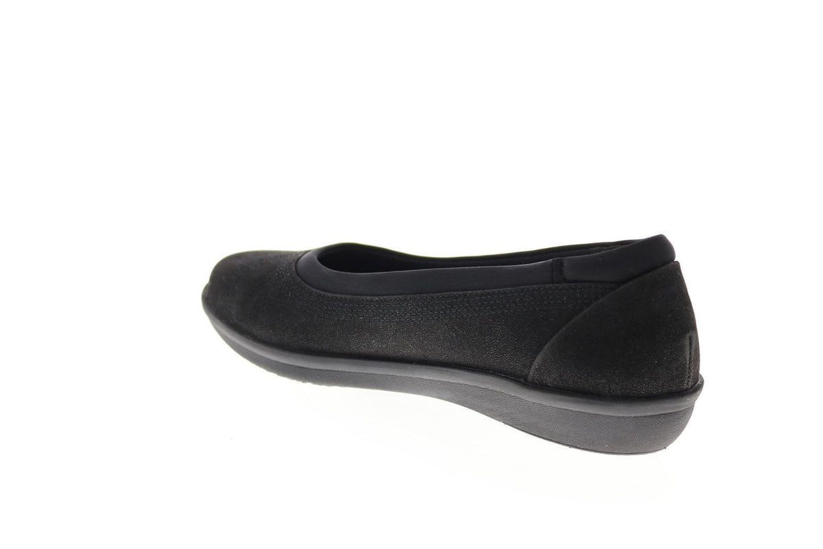 Clarks ayla low navy deals