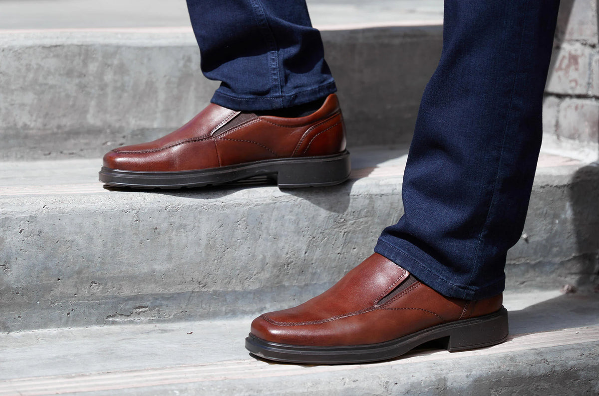 Ecco dacono apron clearance lace