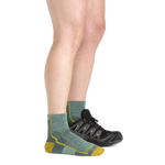 DarnTough Women's Hiker Quarter Midweight Hiking Sock